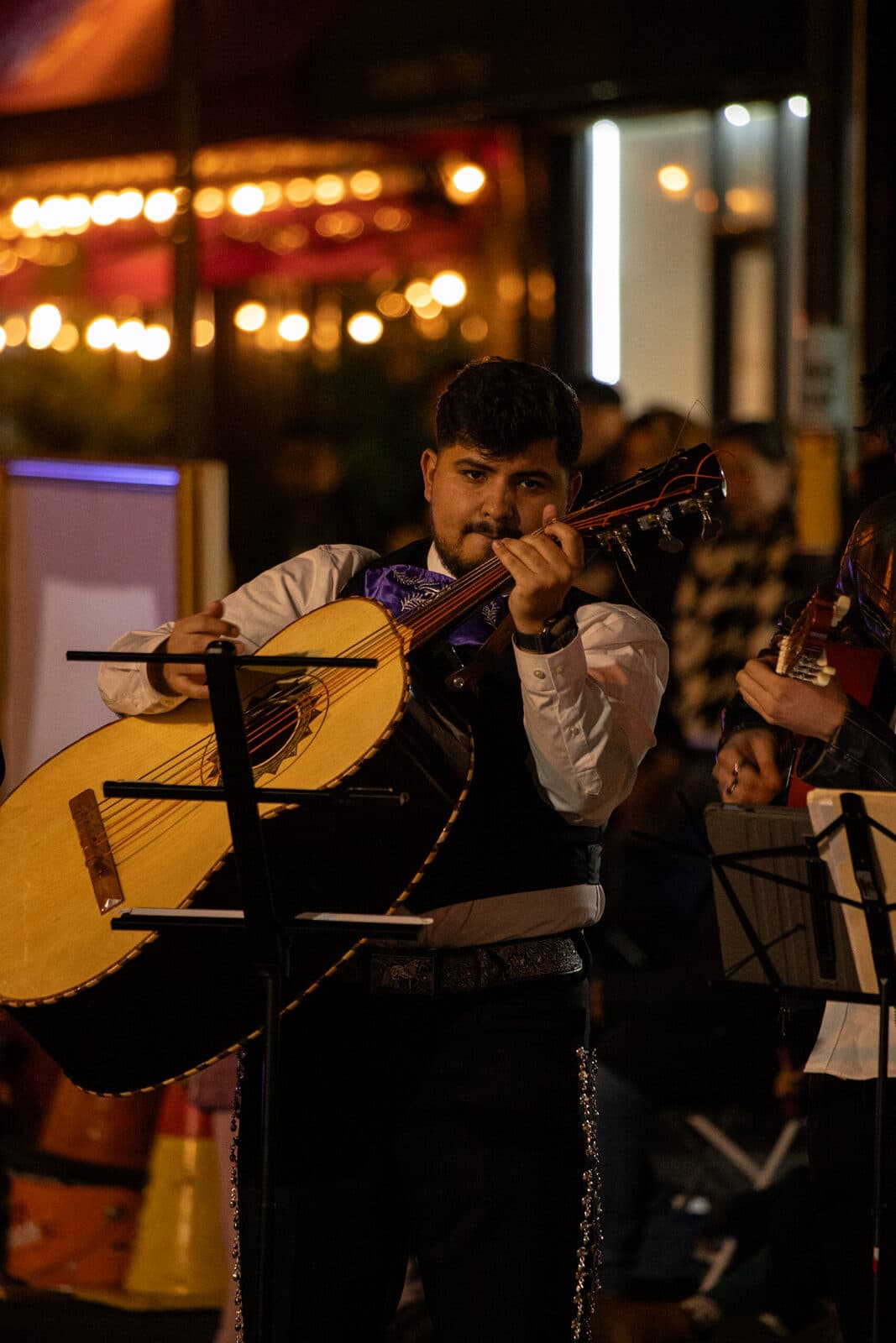 NYU Mariachi Violetas performing