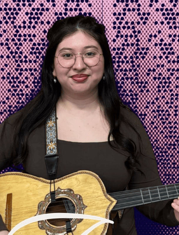 Jazmeen, Guitar, Vocals, Vihuela
